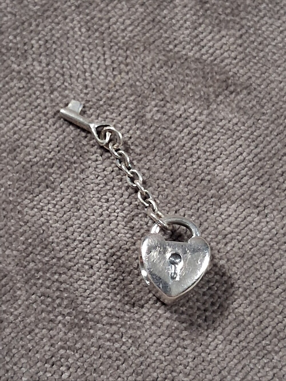 Retired Pandora Key to My Heart Lock & Key 925 Silver Dangle Charm VG- ALE